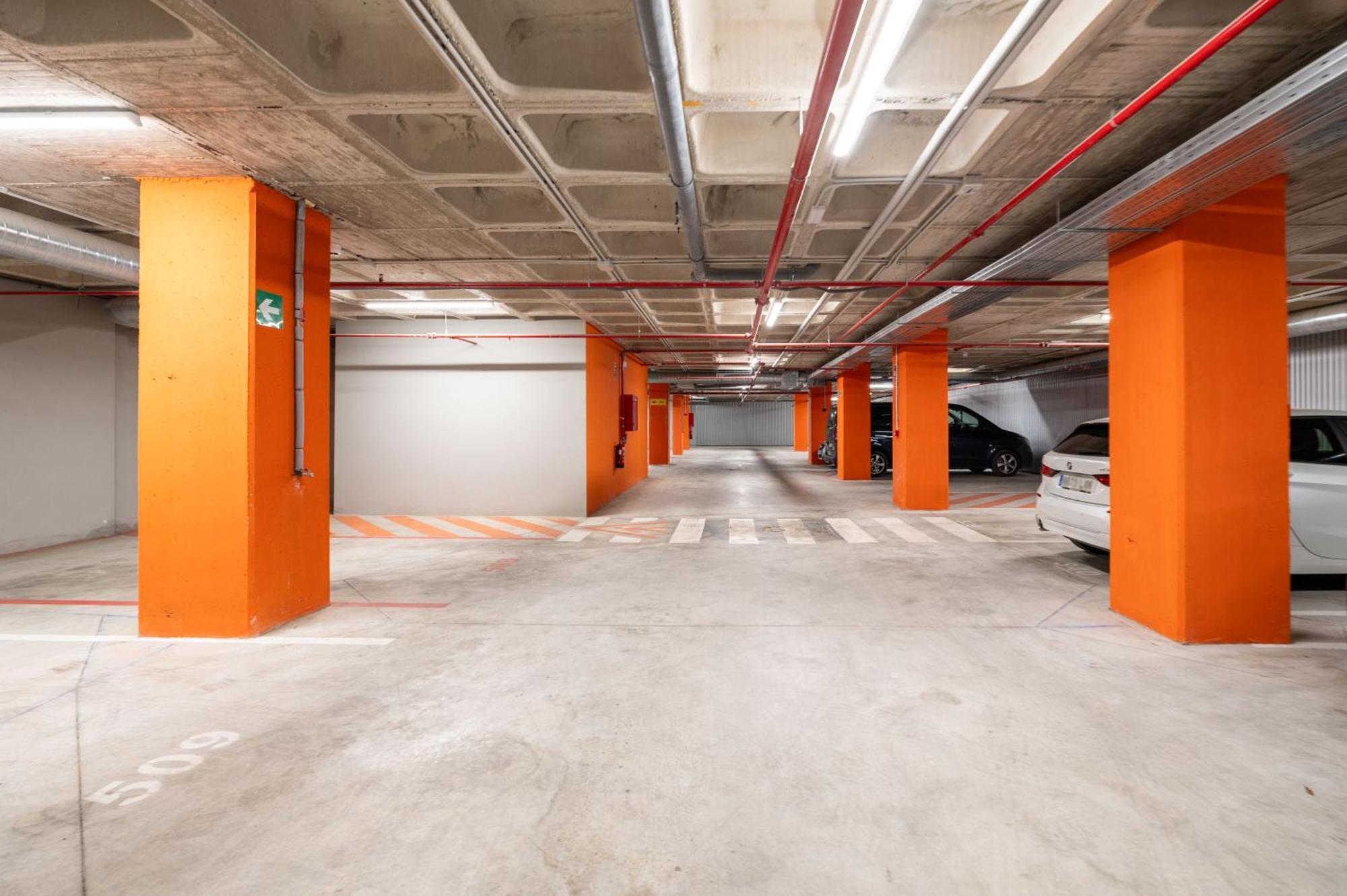 Xpce Sky Towers - Parking Free * Malaga