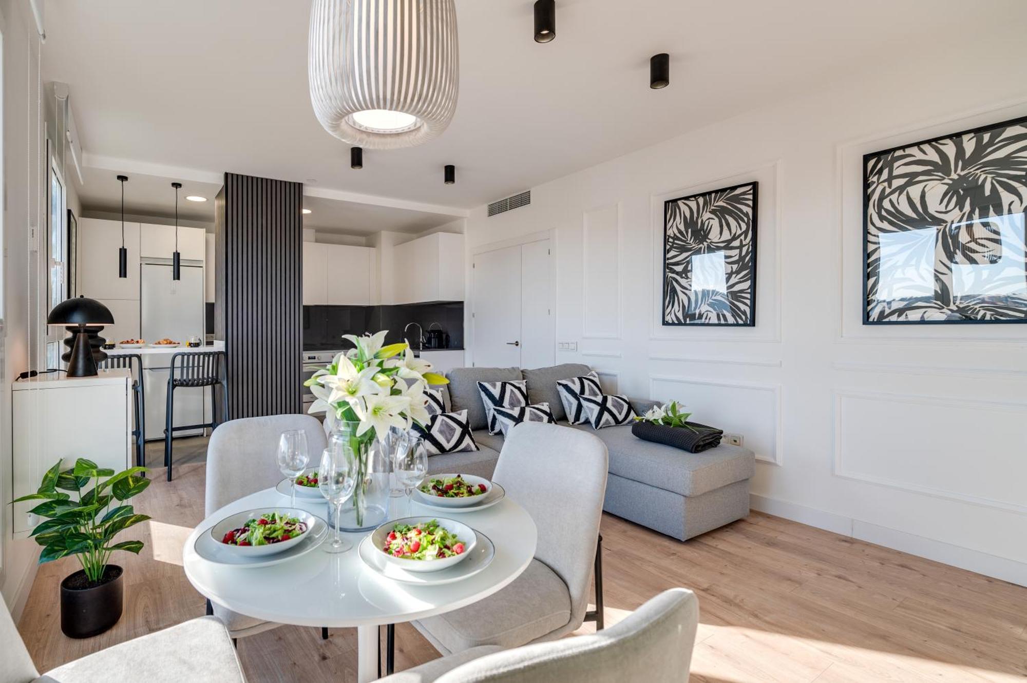 Apartment Xpce Sky Towers - Parking Free *