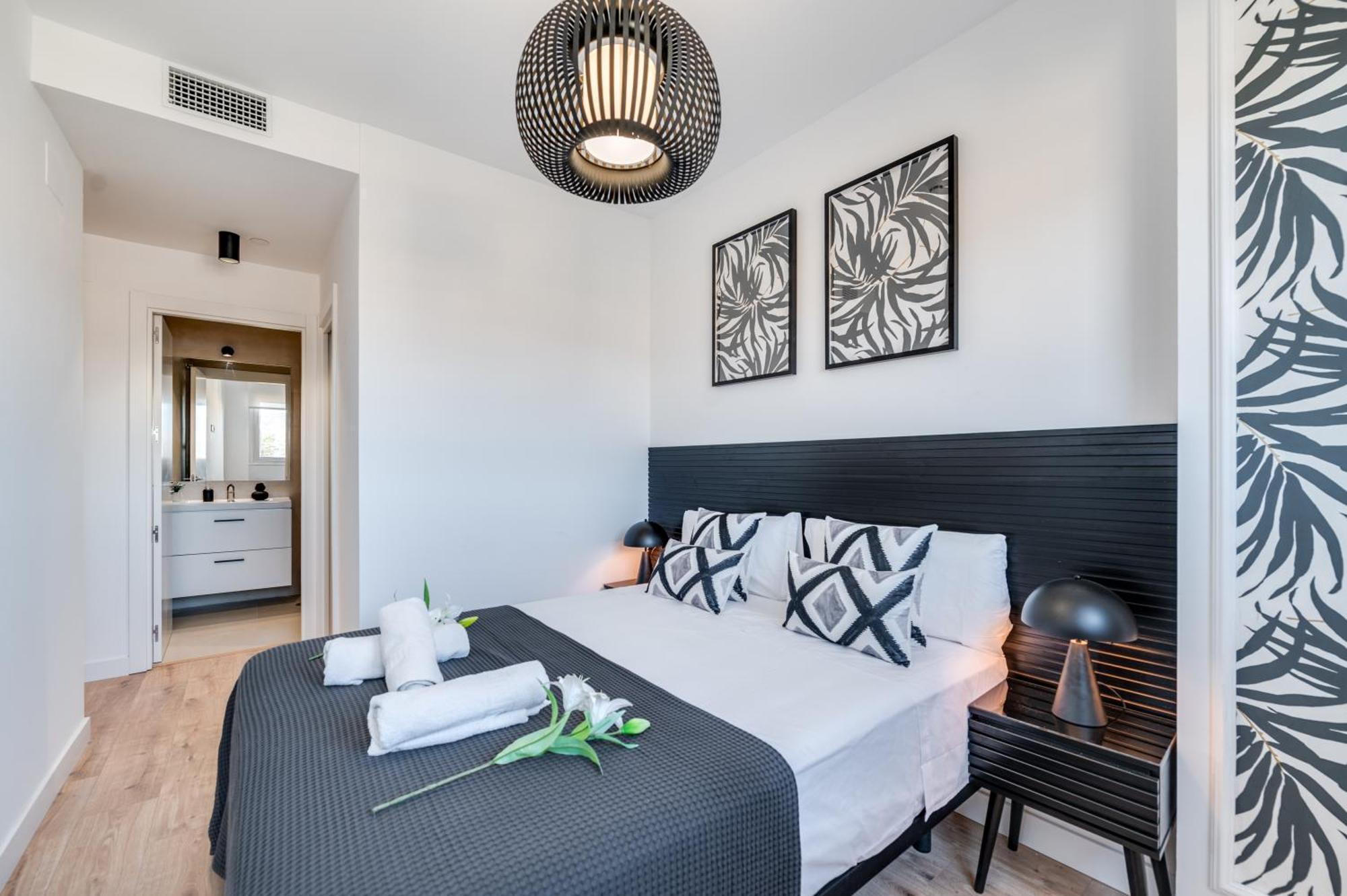 Apartment Xpce Sky Towers - Parking Free *