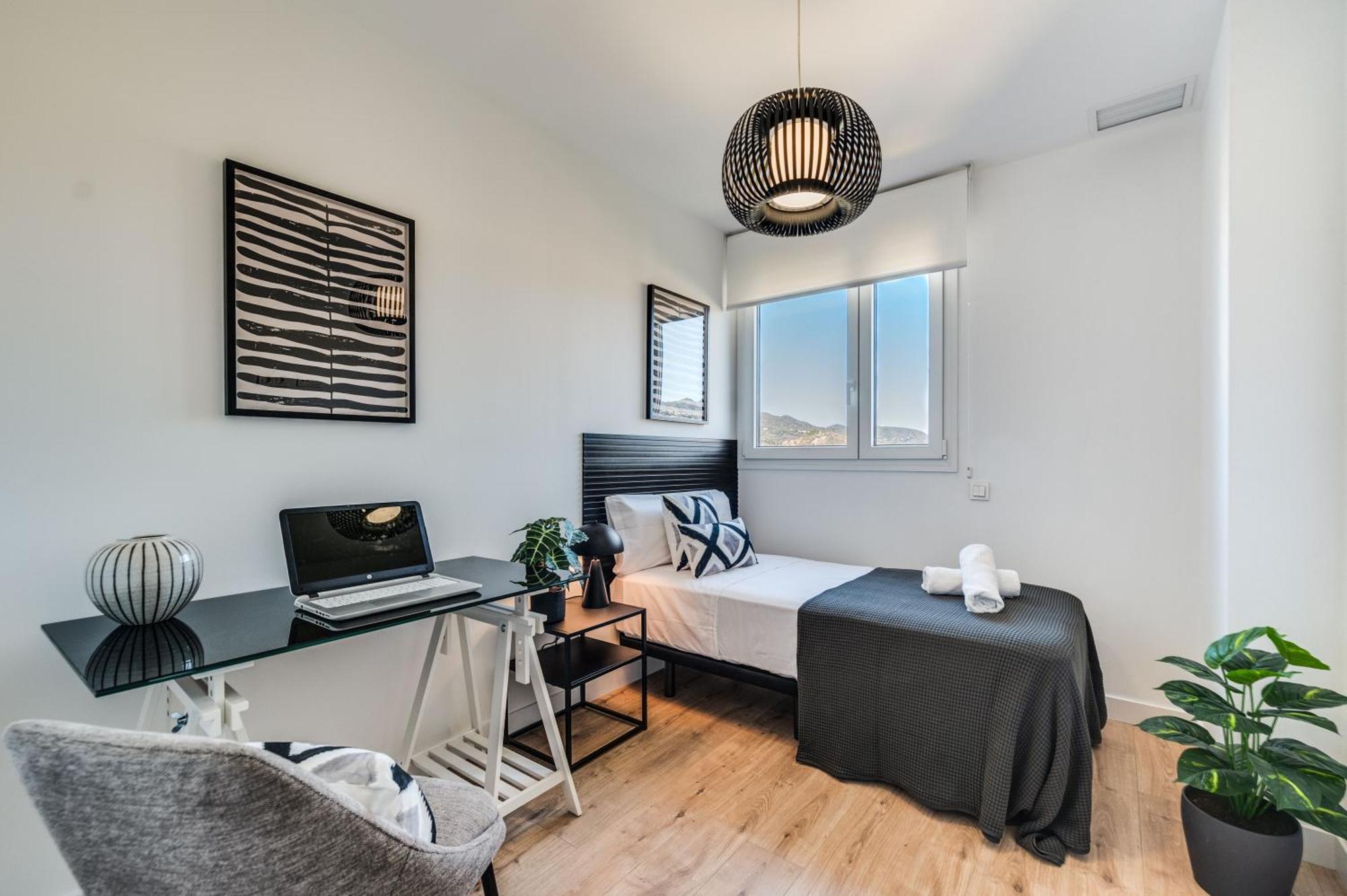 Xpce Sky Towers - Parking Free Apartment *